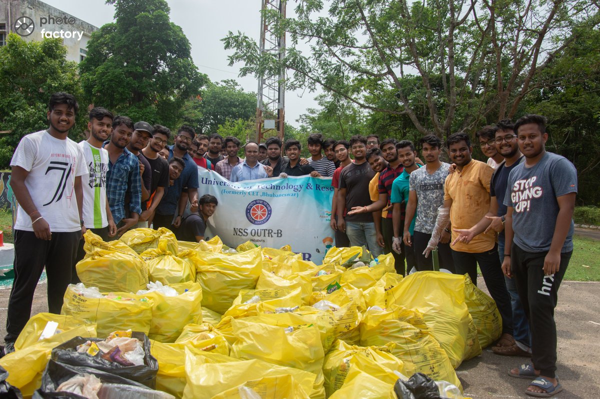 NssOutr's tweet photo. We congratulate and express our gratitude to everyone who became a part of CLEAN OUTR drive and made it a huge success. The event was organised on 14 May'22. and it was a pleasure to see around 400 and more students, staff and faculties participate in this noble cause. https://t.co/xkmmbhSnrx