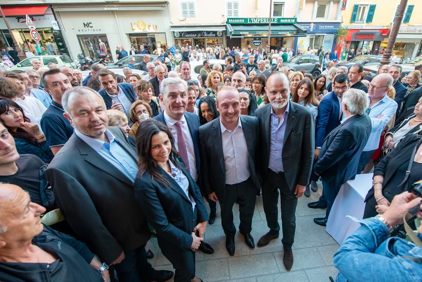 valerie_bozzi's tweet photo. Inauguration de la permanence @laCorseUnie avec @LMarcangeli et Xavier Lacombe en présence d’@EPhilippe_LH et de nombreux autres élus &amp; fidèles soutiens.
Tous ensemble, mobilisons-nous pour une victoire de la droite et du centre en Corse les 12 &amp; 19 juin !
#legislatives2022 https://t.co/0zKZB4eoFw