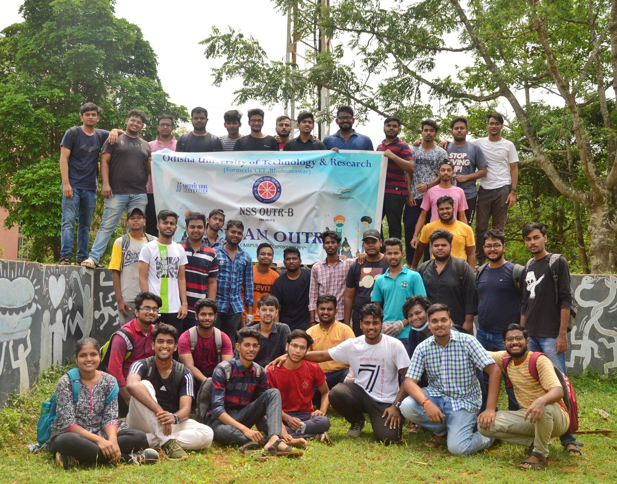 NssOutr's tweet photo. Thanksgiving will be incomplete if we do not express our gratitude and reverence for the revered OSD , who's constant support was the reason this event unfolded so well.  We look forward to organising many such events in the future !! https://t.co/nsfqJMRNlJ