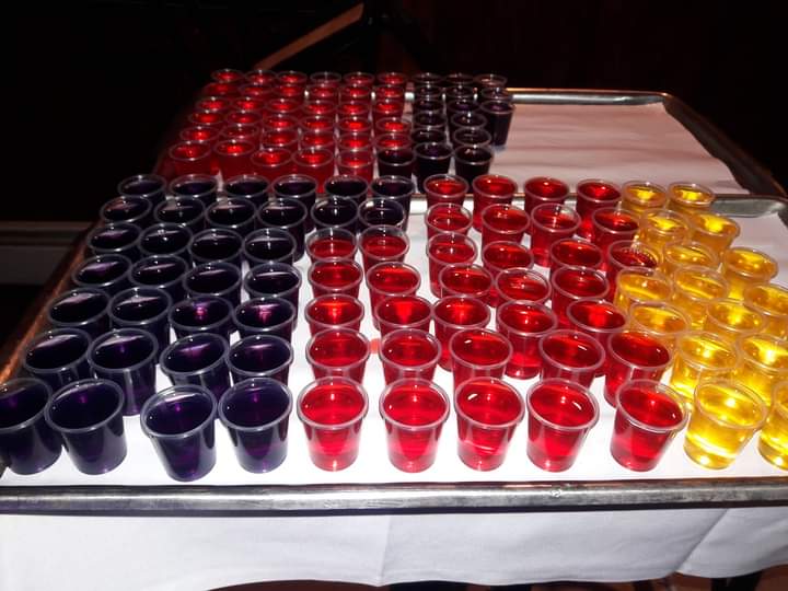 JrNacca's tweet image. I put so much booze in these Jello Shots I'd they get near a match my apartment is going to explode😱😱😱