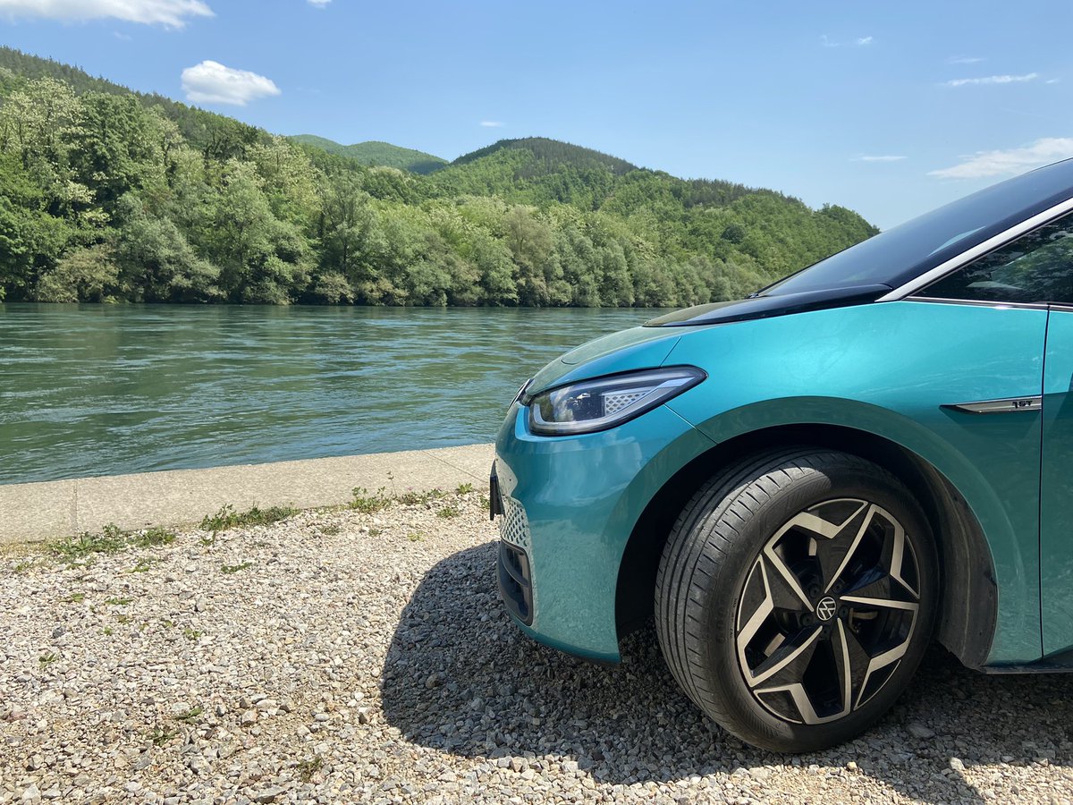 FilipKM's tweet image. Which shade of green is your favorite 🥰
#Volkswagen #id3 #waytozero