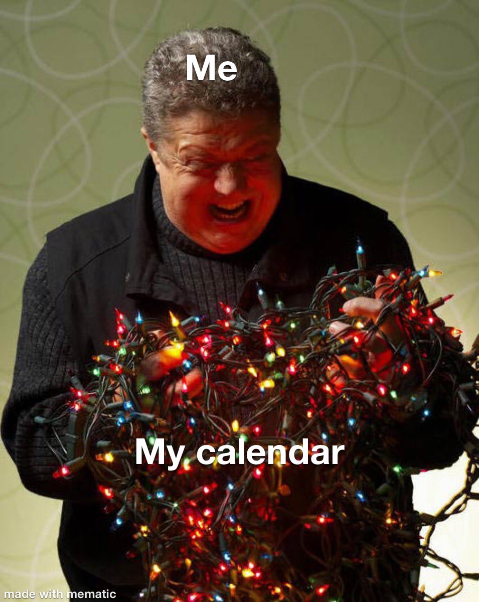ProductChapter's tweet photo. Finding an appropriate time to take a holiday. 

#prodmgmt #productmemes https://t.co/rVF5u2UWom