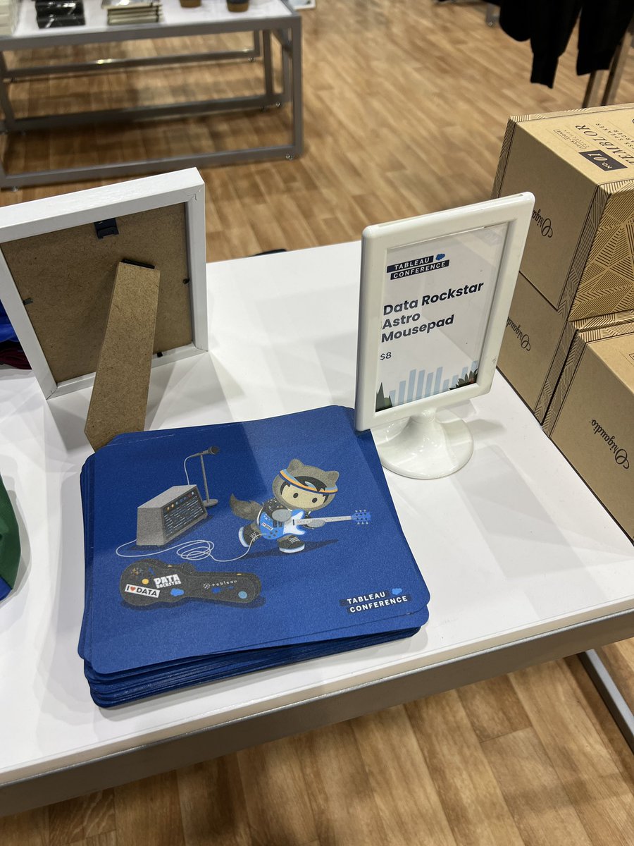 VizLikeAVet's tweet photo. I say this every year to an employee at the @tableau store at TC. “You have a mouse pad, but no branded mouse to go with it. Thousands of laptops here.” Every time the employee goes “Wow. That is a great idea. That makes sense. Maybe next year!” But alas. #data22 https://t.co/s4gAtaYT73