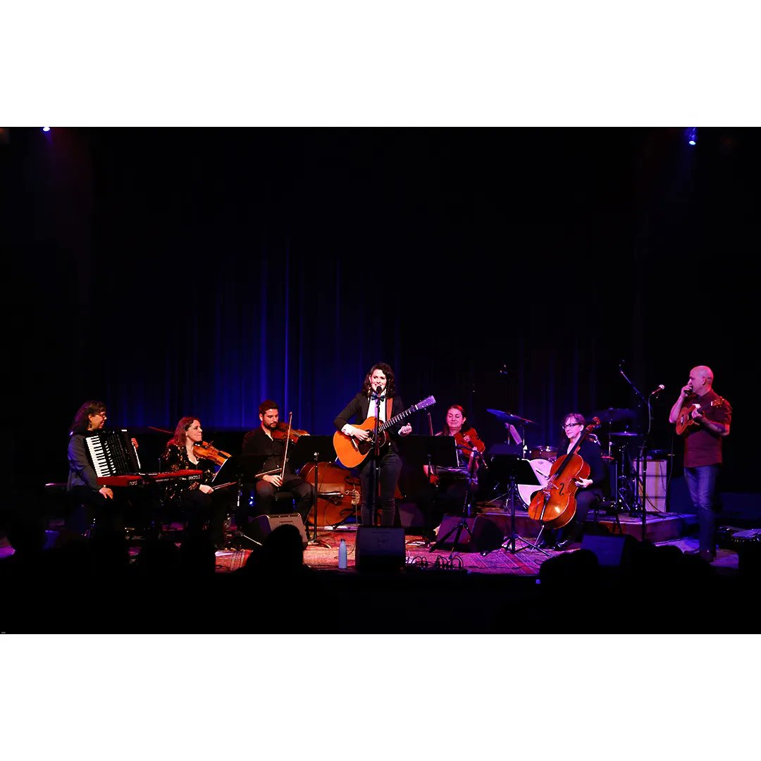 stephschneid1's tweet photo. Here are some pics from the 5/6 show .@albertarosepdx It was an honor sharing the stage with so many incredible musicians. Thank you to everyone who came out 💕Special shoutout to the VIPs who will be the first to receive #CROSSFIRE on #vinyl
📸 @Celina_Q &amp; Jos &amp; Tree https://t.co/QMnOuA9iAQ