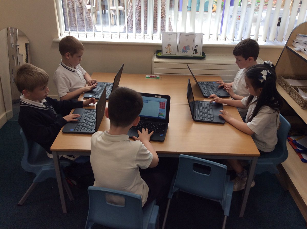 FPS_1_Turtles's tweet photo. In computing we have been learning about making spreadsheets. Miss Redhead was very impressed with our computing skills last week. @FPS_Computing #fpscomputing https://t.co/0WzQHqNqZ1