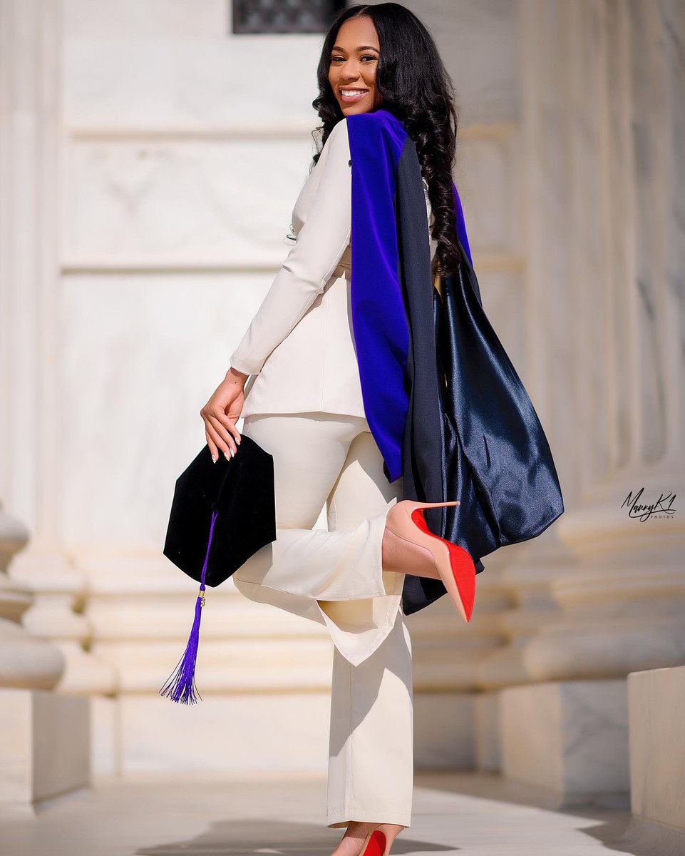 champagnenaj's tweet photo. Graduating law school in 3 days!! #JDLoading ⚖️ https://t.co/DNeQUHqWi5