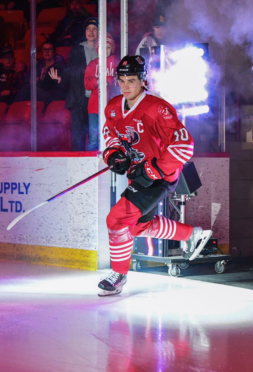 Daemon Hunt tweet media