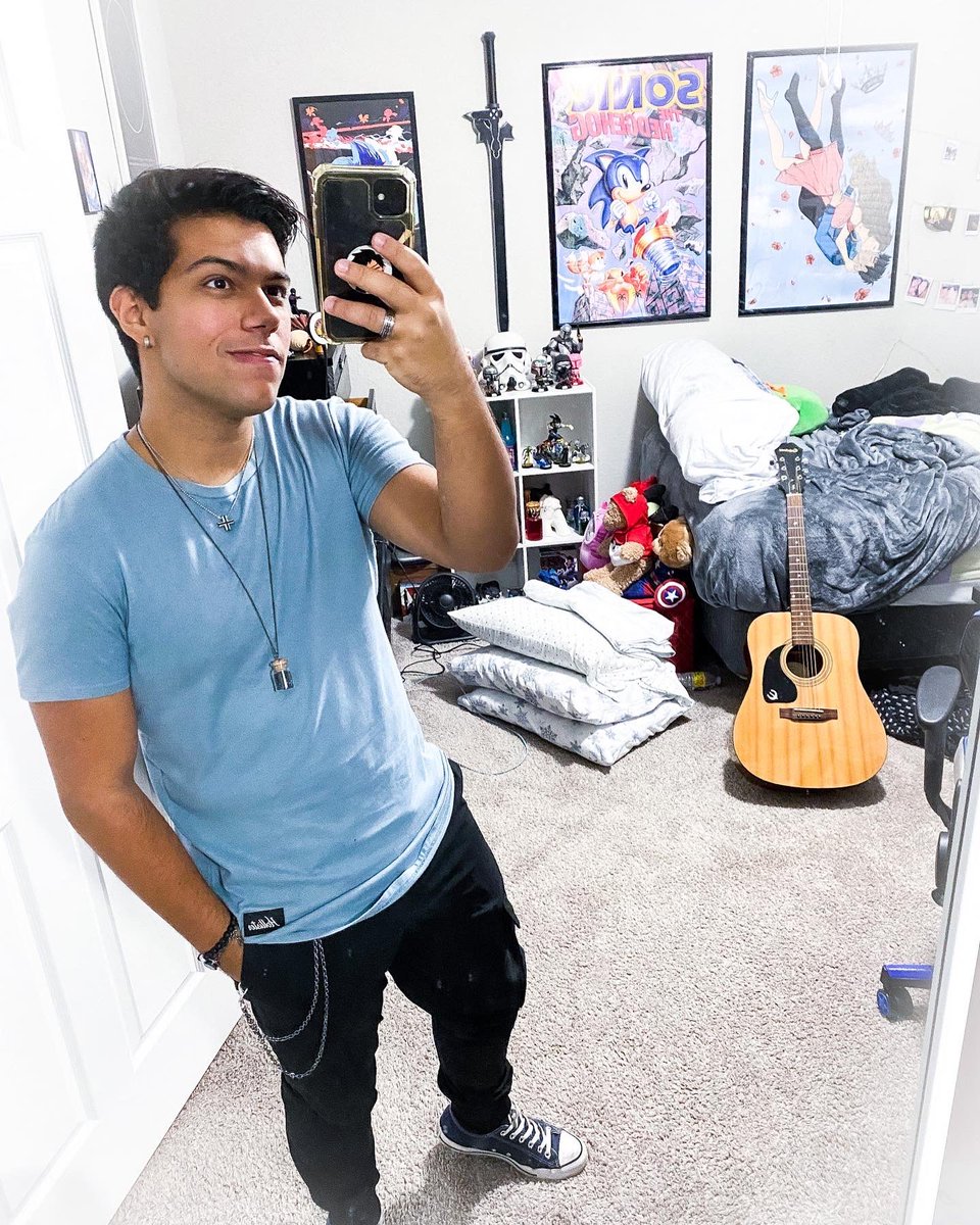 DiegoDimension's tweet photo. even if I cry, even if I smile, even if I hate, I’ll live my life with love
Hey! Hey! Samurai Heart ❤️🔥
#samuraiheart #Samurai #nerd #anime #videogames #youtube #music #SPYAIR #SonicTheHedgehog https://t.co/0wrsS3CIpT