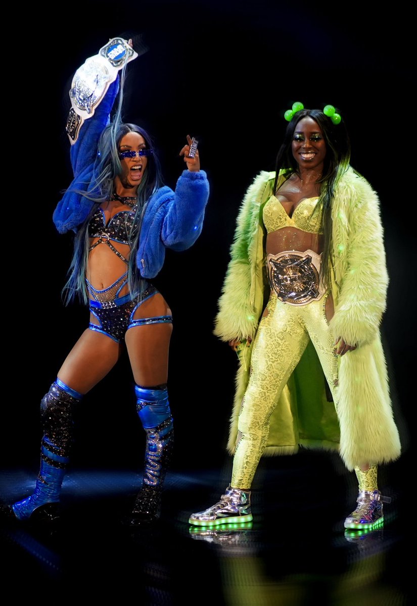 rejected_stone's tweet photo. If it ain’t these two I don’t want it.
@SashaBanksWWE @NaomiWWE https://t.co/efKdxaoWS2