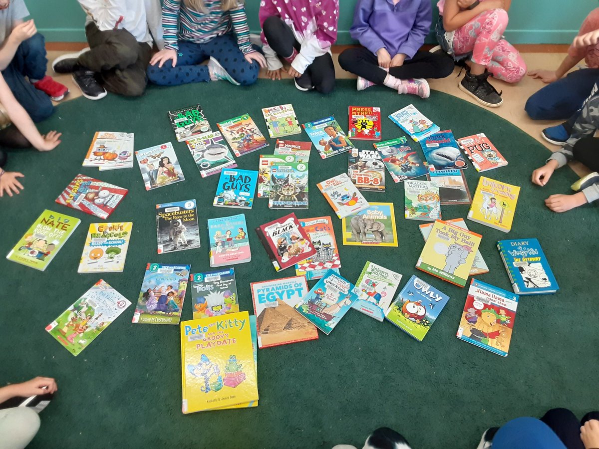 mrsbowesteaches's tweet photo. Allowing student voice about book titles, authors and topics have changed our daily reading. We are excited and engaged as readers. Thank you @hfxpublib for this weeks collection of books. #dailyreading #studentvoice #wearereaders #keepthemmotivated https://t.co/yMSzPzbvMr