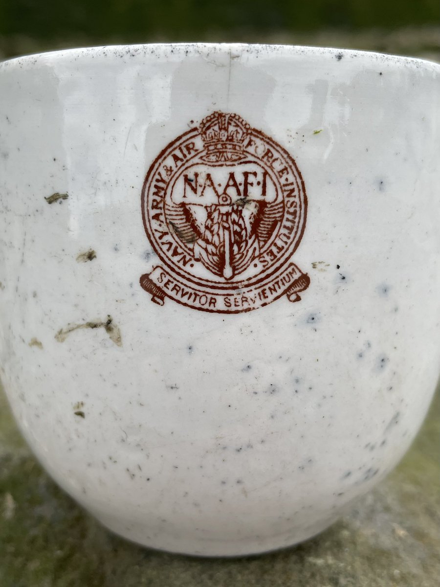 mudmark_ldn's tweet photo. Finding a Navy Army &amp; Airforce Institutes (NAAFI) officers mess cup, c1920. Swipe for a logo close up and operations photos 🪔🏺🗝 #mudmarkldn #londonsocialhistory #naafi #militaria https://t.co/o7jYnbRUxX