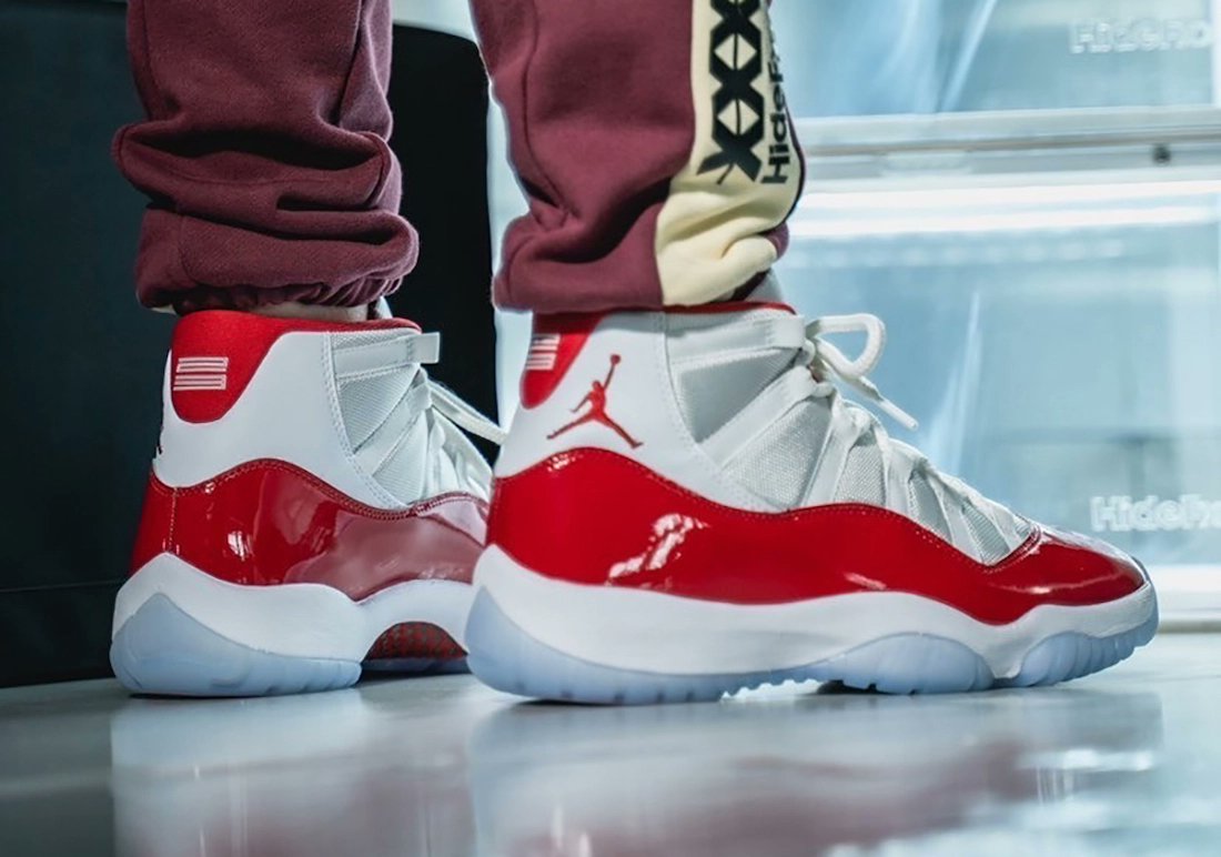 _23isBACK_'s tweet photo. AIR JORDAN XI

Air Jordan Release Dates through December:
https://t.co/MBIOhlisWS

‼️ https://t.co/5EeRghTTod