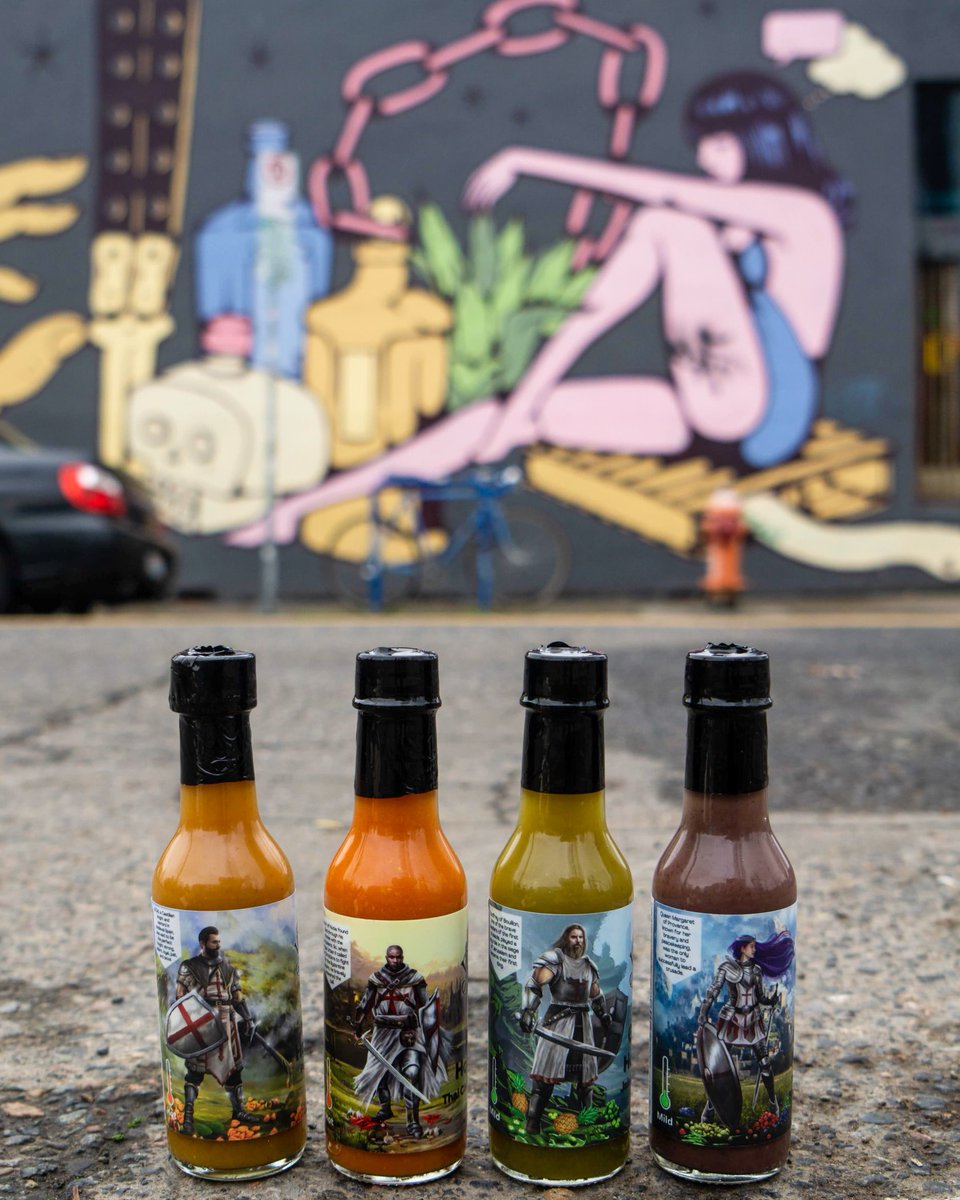 PepperCrusaders's tweet photo. Our Crusaders out on the streets of Portland - Burnside and 7th! 🌶️⚔️🌶️⚔️
Join the Crusade! 🔥🔥🔥

#peppercrusaders #hotsauces #hotsauce #hotsaucelife #hotsaucelover #hotsauceoneverything #hotsauceaddict #spicyfood #spicyfoodlover #spicychicken #emmy #hotoneschallenge #hotones https://t.co/lHkGzowumC