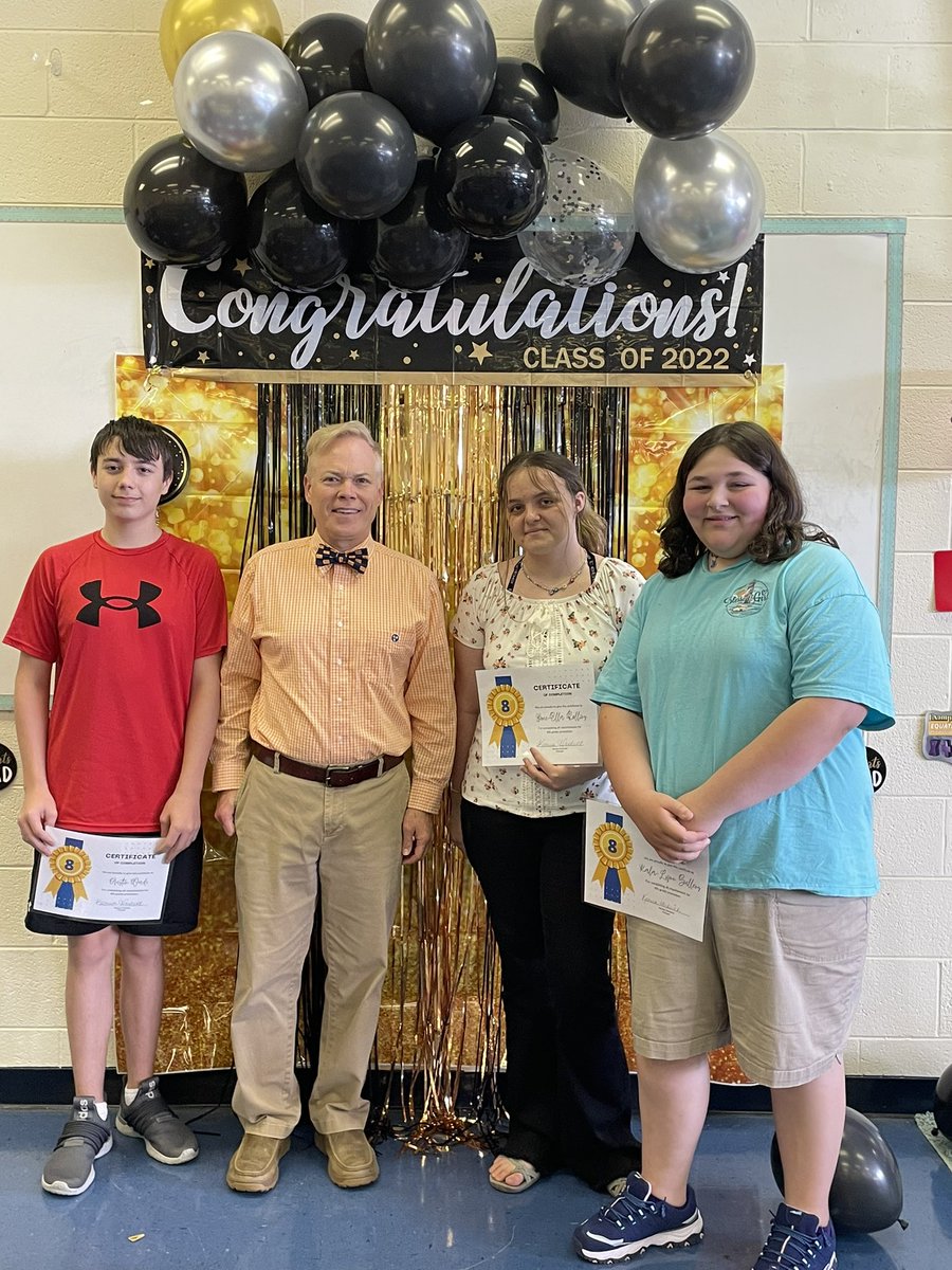 Polk_ILA's tweet photo. Happy to celebrate our students tonight! @JonMHenderson1 @kmh110312 @JasonBellTN @JamesRJones6 @joelcoxtn https://t.co/Qlo3XC5GVx