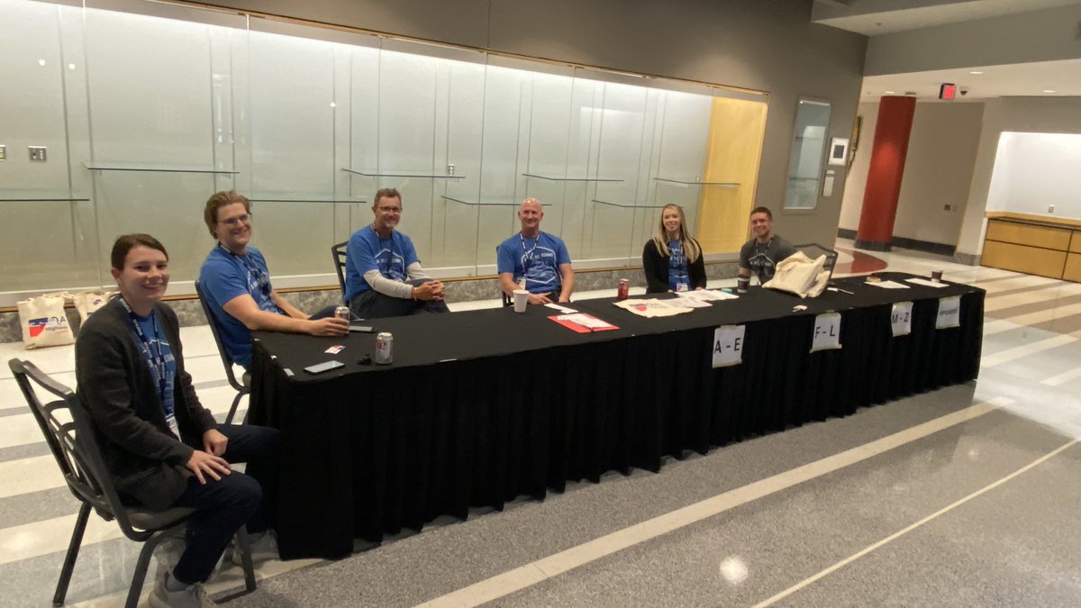 dsynadinos's tweet photo. That’s a wrap! @JosephBealeQA closes out @QAortheHighway 2022 as the rest of the team has a Tuesday afternoon come down. A great return for a great conference! Looking forward to 2023! #qaoth #qaorthehighway https://t.co/qdu1EE4Qgu