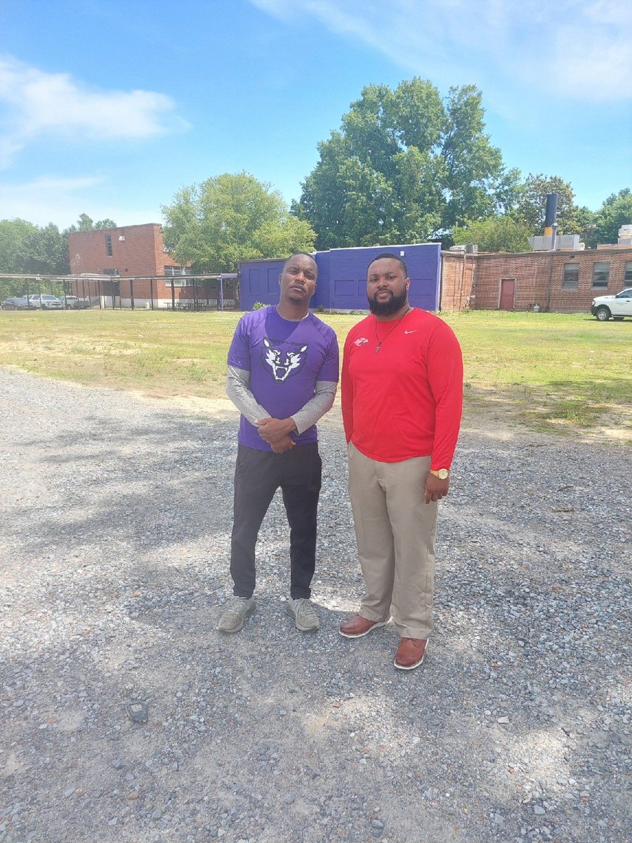 Thanks to Coach Patterson and Lane College for stopping by to visit with our upcoming seniors. ⁦<a href="/SirPatterson1/">Jeremy C. Patterson</a>⁩