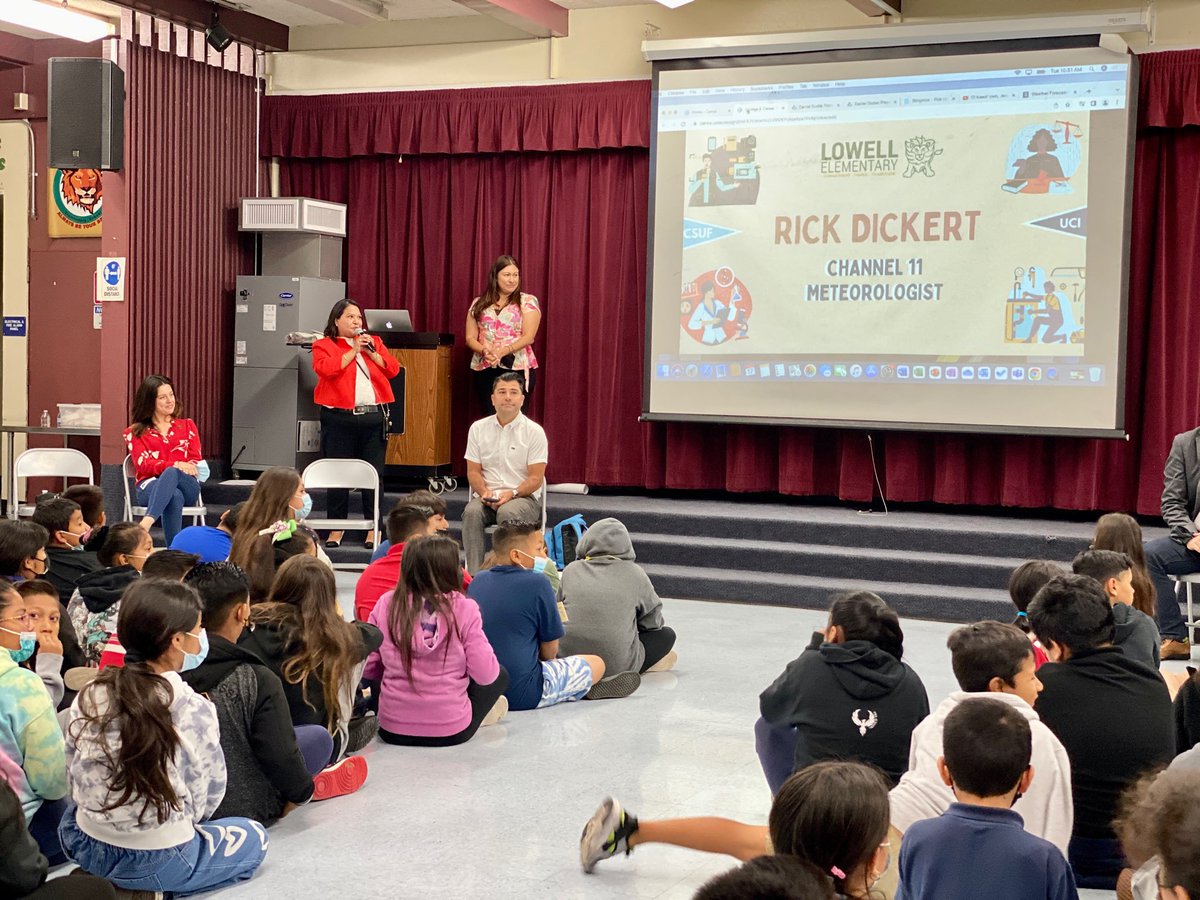 JerryAlmendarez's tweet photo. It’s never too early to begin thinking about college and career! Ty Lowell Ss &amp; staff for inviting me today to your College &amp; Career Week panel. I had a blast and can’t wait to watch you all pursue your college &amp; career goals.🦁 

#SAUSDGraduateProfile #WeAreSAUSD #BetterTogether https://t.co/s6wK3MCJ1x