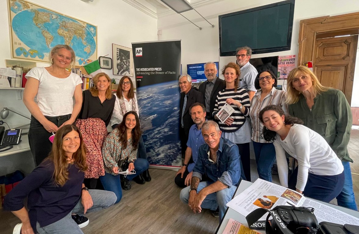 apdstinellis's tweet photo. #NickUt, the legendary retired AP photographer, #pulitzerprize winner for 1972 photo of 9-year-old Kim Phuc fleeing her village in Vietnam after a napalm strike, visited (camera around his neck) the Rome AP office on Wed. after he and Kim gave #PopeFrancis the photo. What a day!! https://t.co/7RZeuKQckM