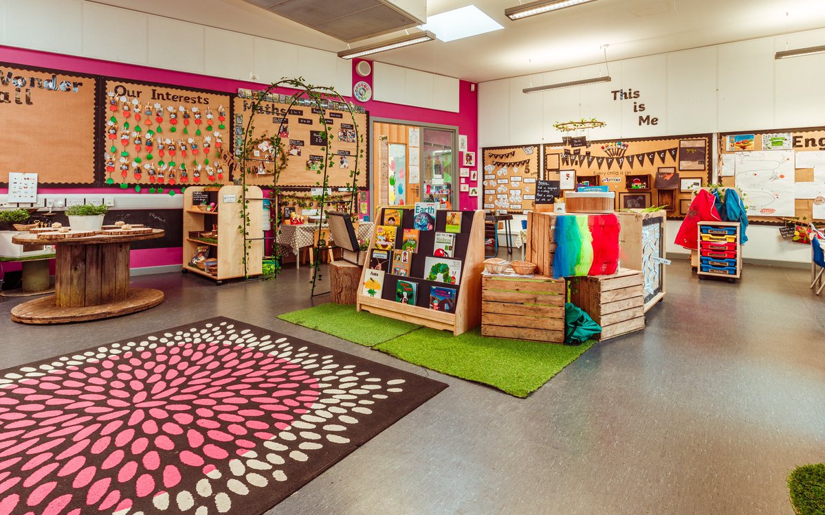 Year1TLTPA22's tweet photo. How incredible does our Reception class and EYFS reading snug look?! The very talented Bamber photography captured some wonderful photos of our Early Years pavilion @BrightFuturesET @limetreepa #eyfs https://t.co/hqQCmlm2rm