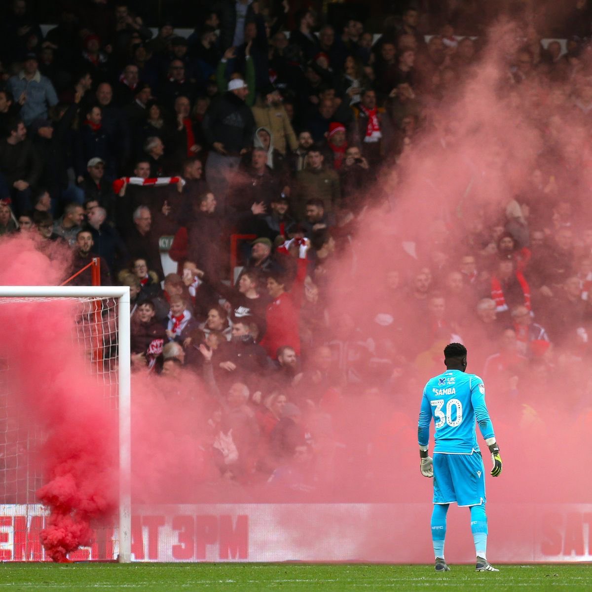 Footballtweet's tweet photo. 🧱 Brice Samba, the hero. 🧤 https://t.co/4ievGJiSW9