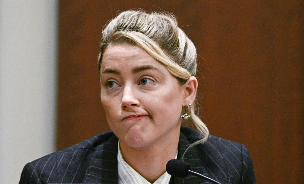 TheTorontoSun's tweet photo. Amber Heard admits to giving Johnny Depp a knife: 'I WASN'T WORRIED HE'D STAB ME' https://t.co/ybp3EbazQ2 Via @markhdaniell https://t.co/L96l8T6KJZ