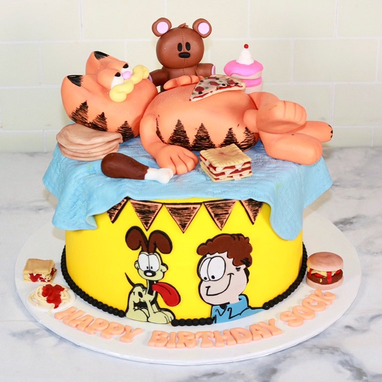 Showboy BakeShop on Twitter: "Junk food on cake..? We think Garfield would be proud 🍔🥪🥞🎂 https://t.co/Q0L3OEuLG3" / Twitter