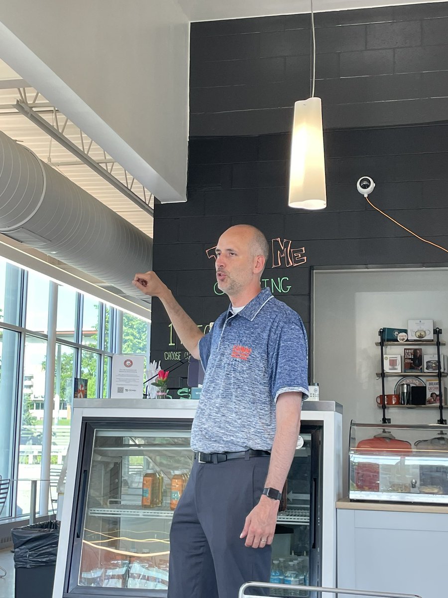 Butler_Tark's tweet photo. Another BTNA Elected Official Meet and Greet in the books! Thanks to @ryanmearsindy for talking to neighbors and answering questions this evening. Keep a look out for our next Meet and Greet over the summer. #butlertarkington https://t.co/H30E6s6myW