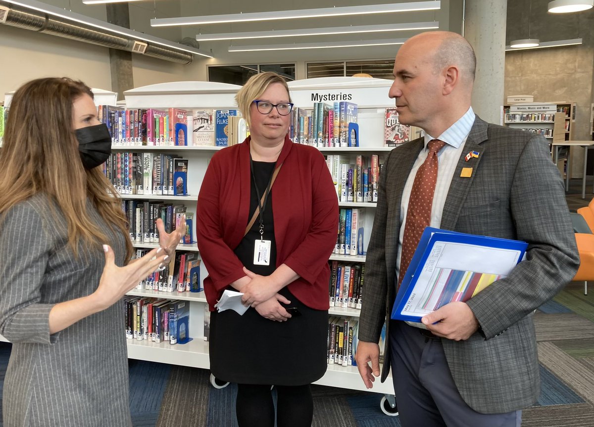 nathancullen's tweet photo. I have connected with library partners across BC & today's investment of $8 million will have an enormous impact -- helping libraries meet increased demand for digital content & reliable internet to keep us connected & learning! https://t.co/uqrYIAFKcr #BCLibraries #BCPoli https://t.co/BmNMAwmRDo