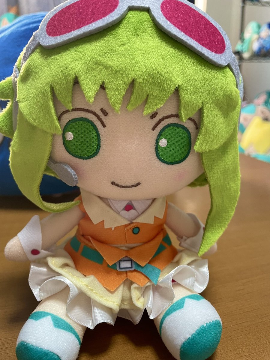 GUMI おすわりぬいぐるみ VOCALOID