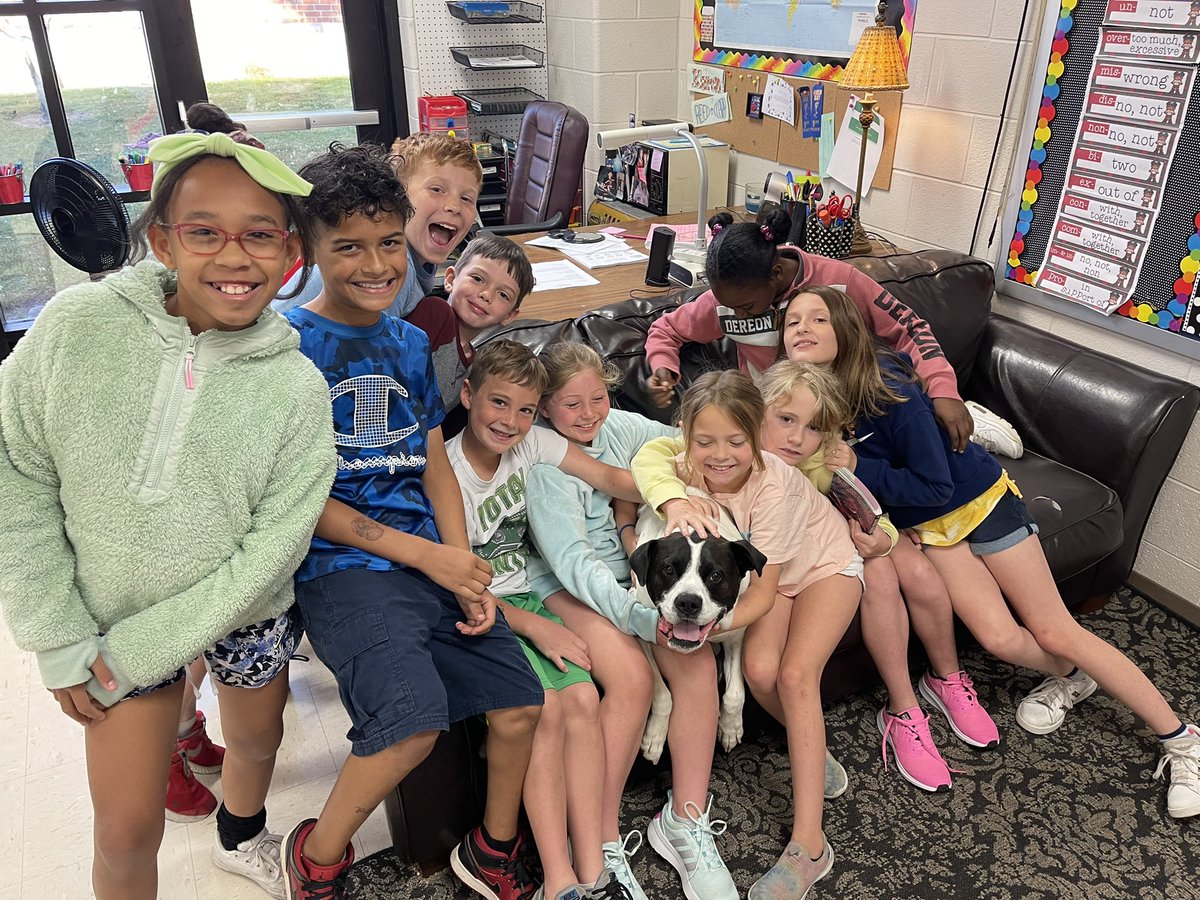 Snyder3rd's tweet photo. Counting down to the dog days of summer…. #5more https://t.co/IAoyvk2S8x
