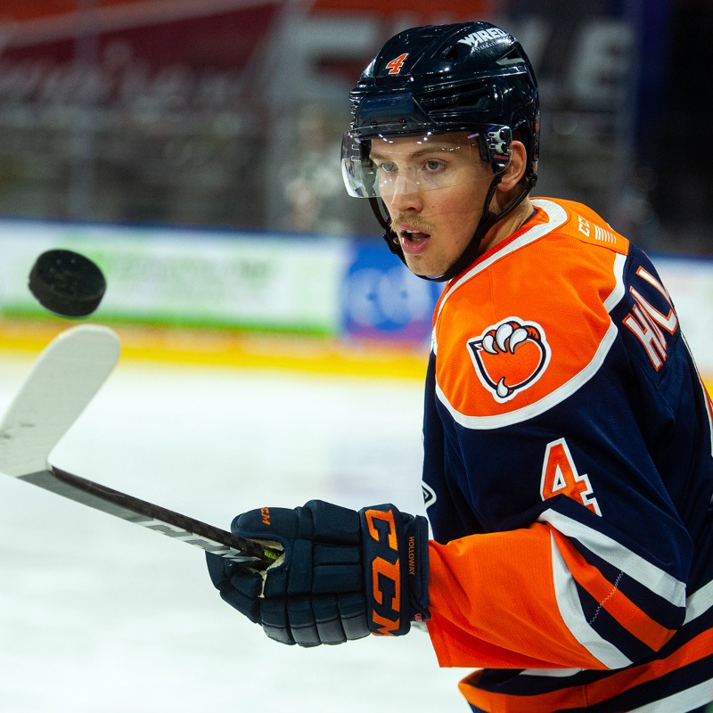 EdmontonOilers's tweet photo. The #Oilers have recalled the following players from the @Condors:

• Stuart Skinner
• Philip Broberg
• Markus Niemelainen
• Dmitri Samorukov
• Dylan Holloway
• Seth Griffith
• Brad Malone

#LetsGoOilers