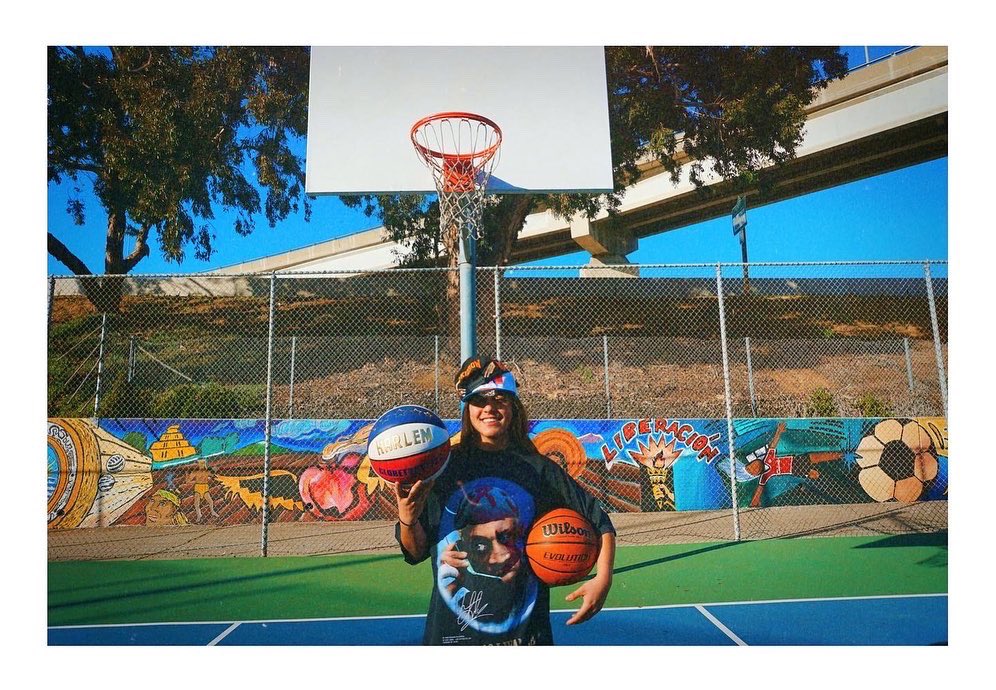 edla_roy's tweet photo. Show my fiancé some love because the world looks beautiful through her eyes 👁

https://t.co/006zJ3pvA9 https://t.co/YFZ9Kr9TTF