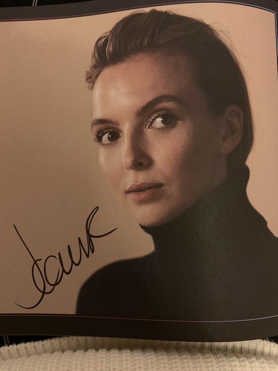therealmaciek's tweet photo. THANK YOU JODIE FOR TAKING PICTURE WITH ME 😭😭😭 https://t.co/meVNPF3c3V