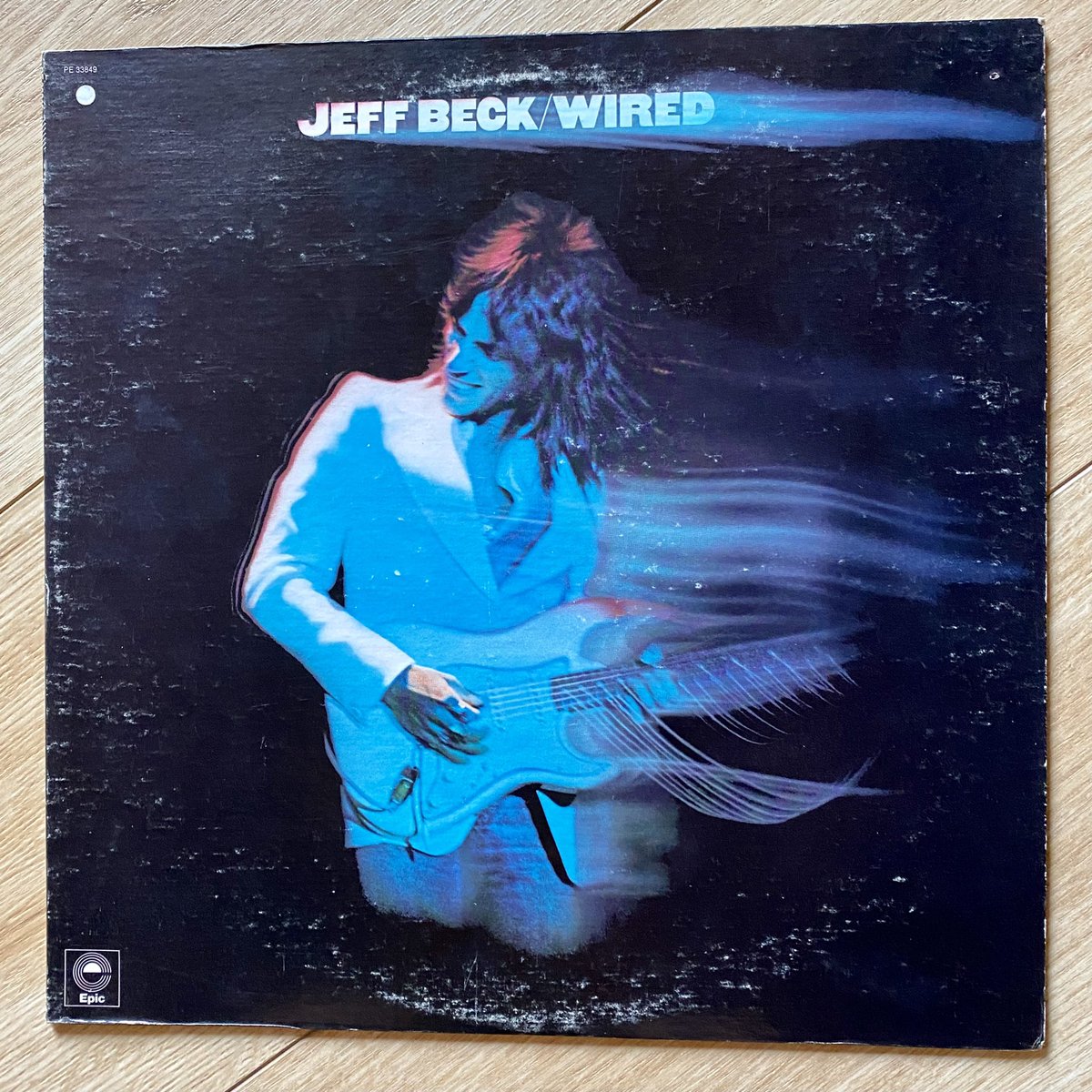 CMoneyKS's tweet photo. #TuesdayAfternoonVinyl #JeffBeck #Wired #ProducedByGeorgeMartin OG copy of this #Fusion classic sounds great. #Rock #Jazz #GuitarGod #CBSInc #EpicRecords #1976
#KlipschHeritage #KlipschHeresy #KlipschHeresyIV #CambridgeAudio #AudioTechnica #HiFi #HomeStereo #VintageVinyl https://t.co/u49RC4Quhq