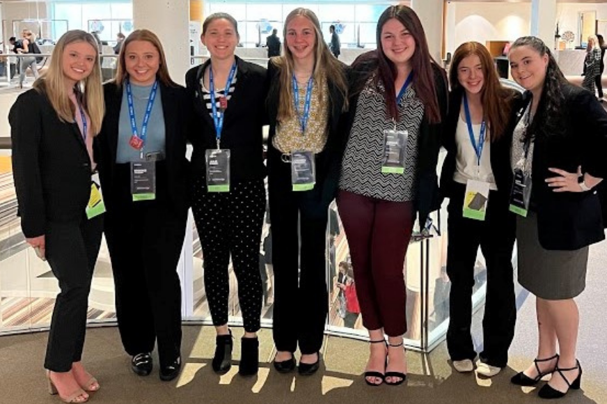 FrancisHowell's tweet photo. Francis Howell DECA members earn recognition at International Competition https://t.co/SBnmNeHOA2 https://t.co/tvz76zd2xq
