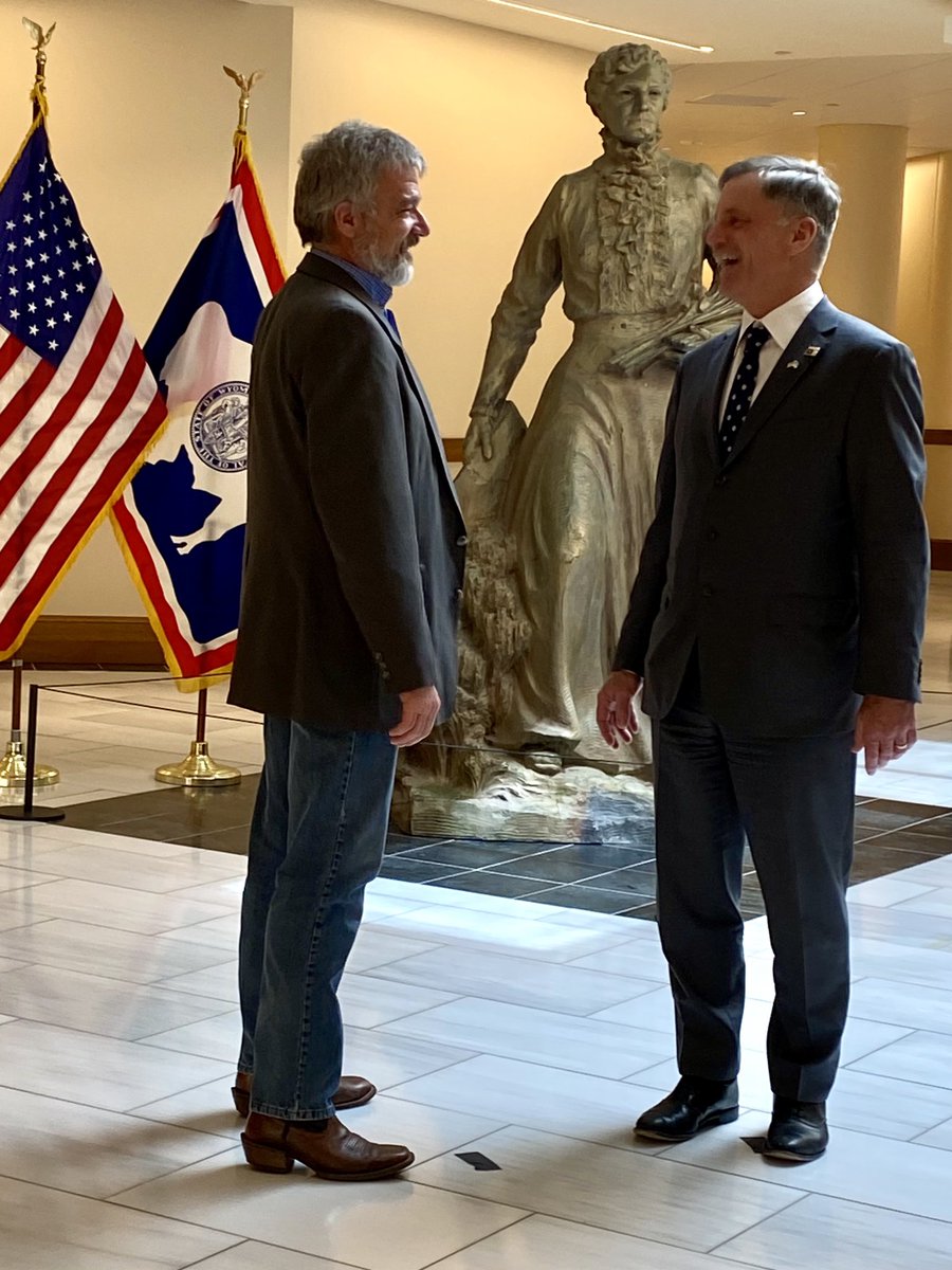 GovernorGordon's tweet photo. This afternoon I got the chance to personally thank some of our state employees with at least 15 years of service. These folks are some of the many state workers who have been steadfast in meeting the needs of Wyoming’s people. https://t.co/fqY0lKq1Ll