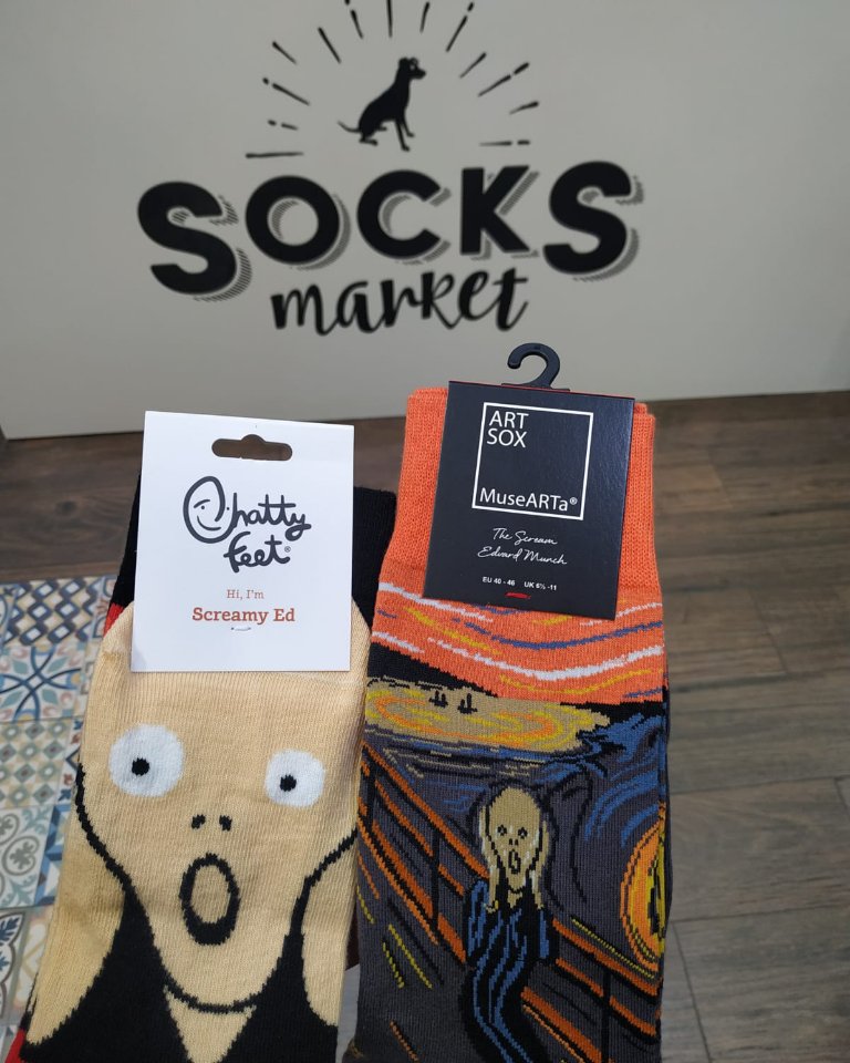 socksmarket's tweet photo. Mejores #calcetines para empezar la semana...
#Socks #Calcetines #CalcetinesMolones #Elgrito #Instaff https://t.co/2xlY9DlV7J