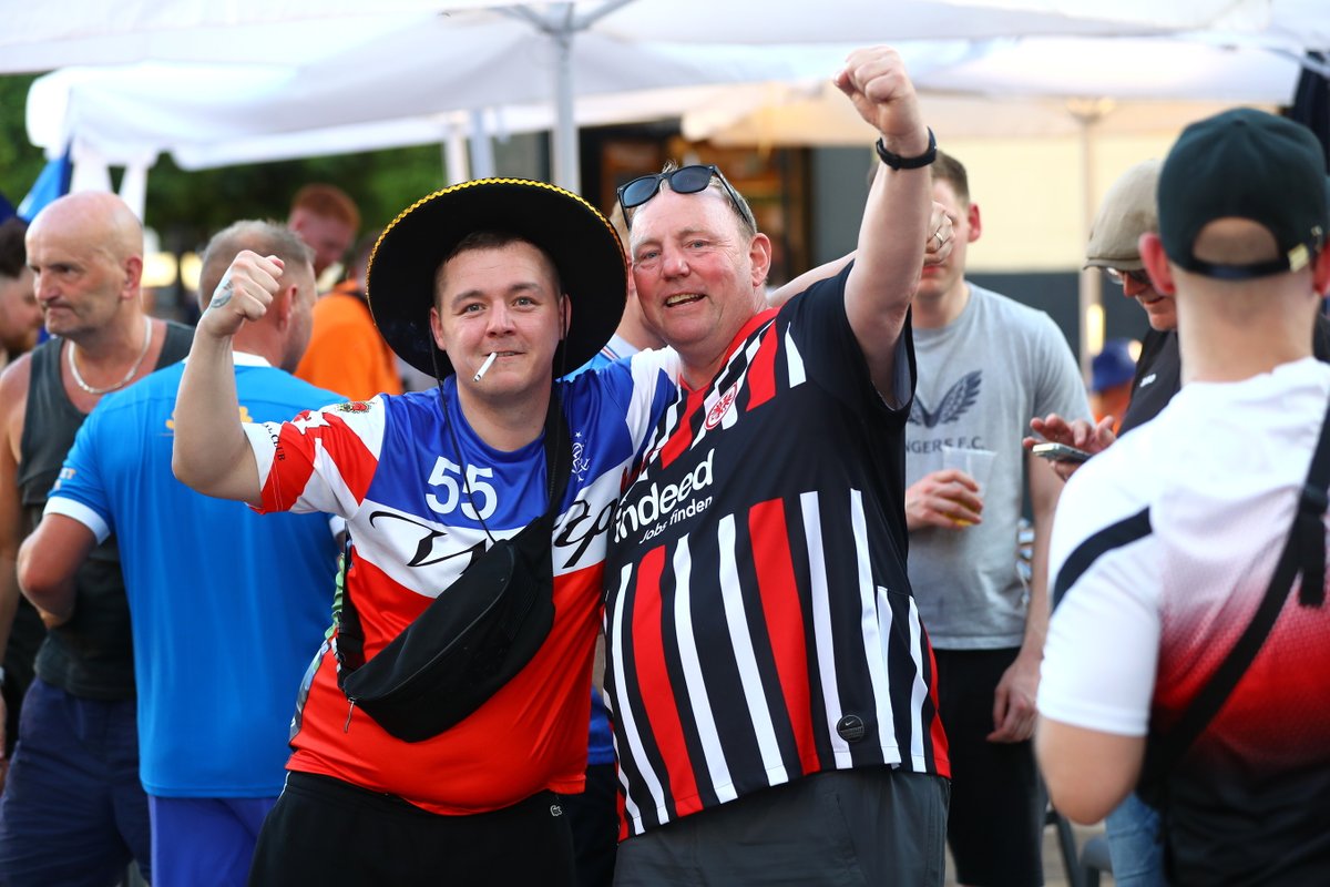 DanWestwell's tweet photo. Don't always believe what you read in the papers. This is what @RangersFC fans have been doing all day and night with @eintracht_us fans around Seville. I've never seen two sets of fans hugging, singing each others songs &amp; wishing each other all the best than I have tonight. https://t.co/rsKJm16GPw
