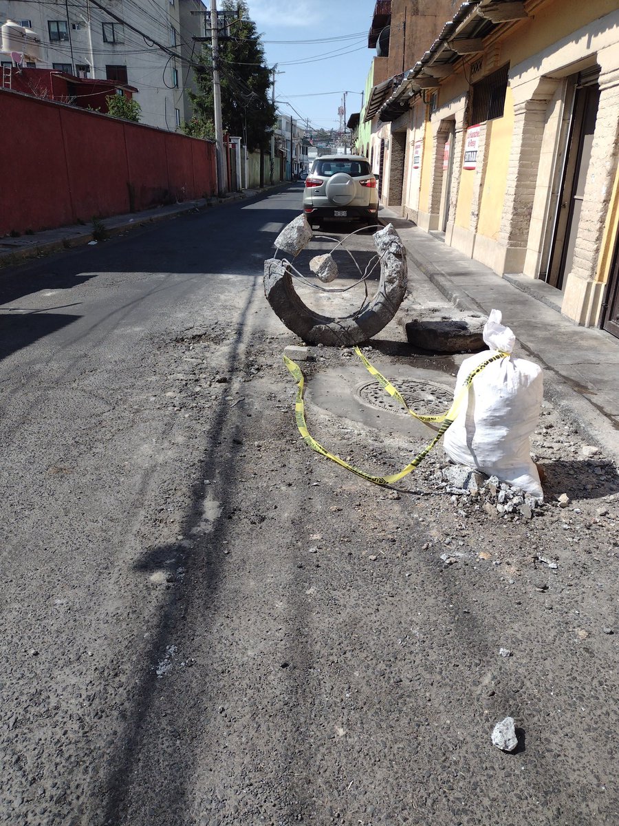 AtizapanCentro's tweet photo. #Cambio de brocal
#Seguimos trabajando por el bien común. https://t.co/3CErbeMg8Q