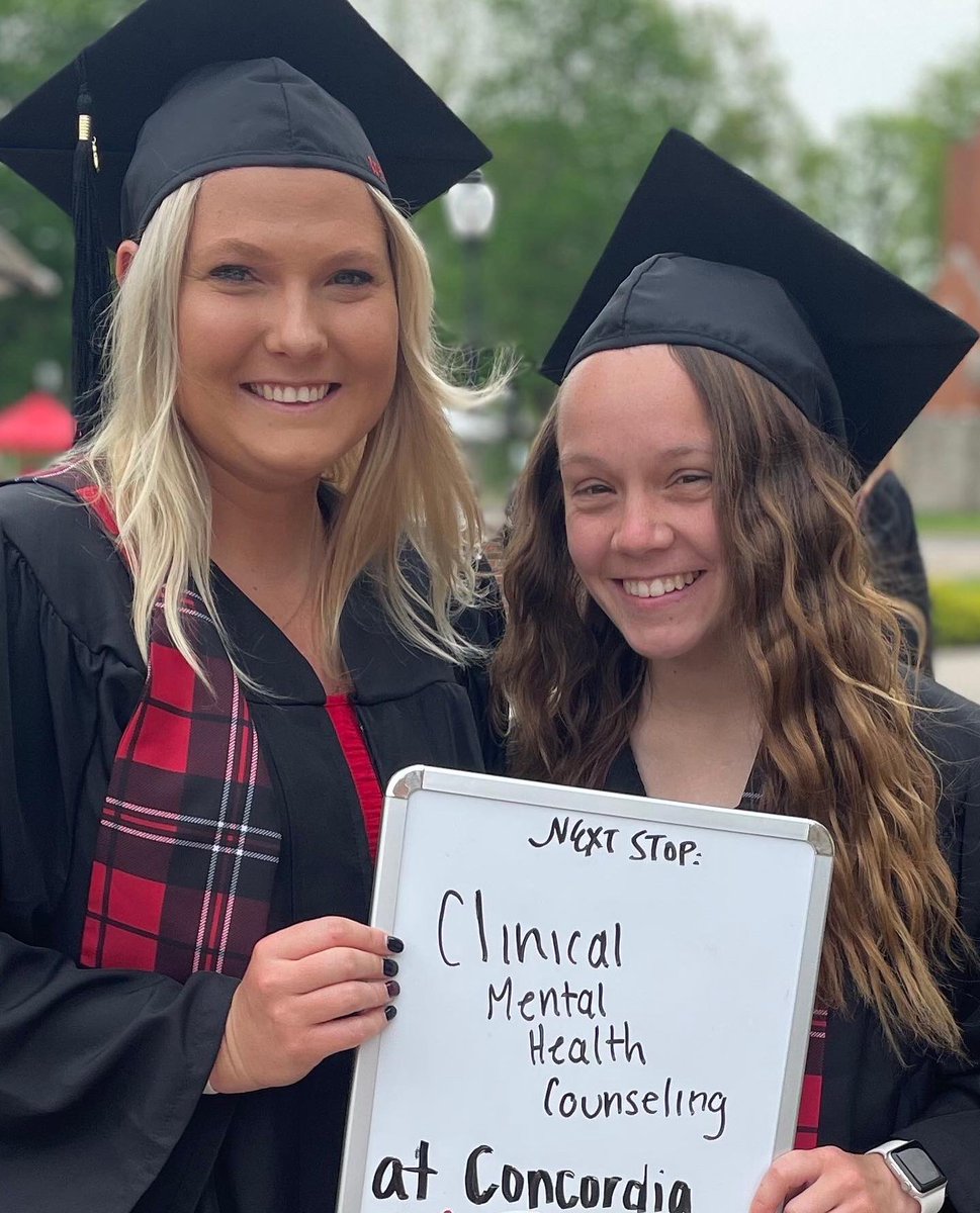 MonmouthCollege's tweet photo. NEXT STOP FOR #SCOTS22 – TAKE 2. Another look at where some members of our Class of 2022 are headed. Lots of big dreams! ❤️🏛❤️🎓 #RollScots #ItsGreatToBeAScot Link to more Commencement pictures: https://t.co/UWOZD57AQc https://t.co/Fpz1lIAm12