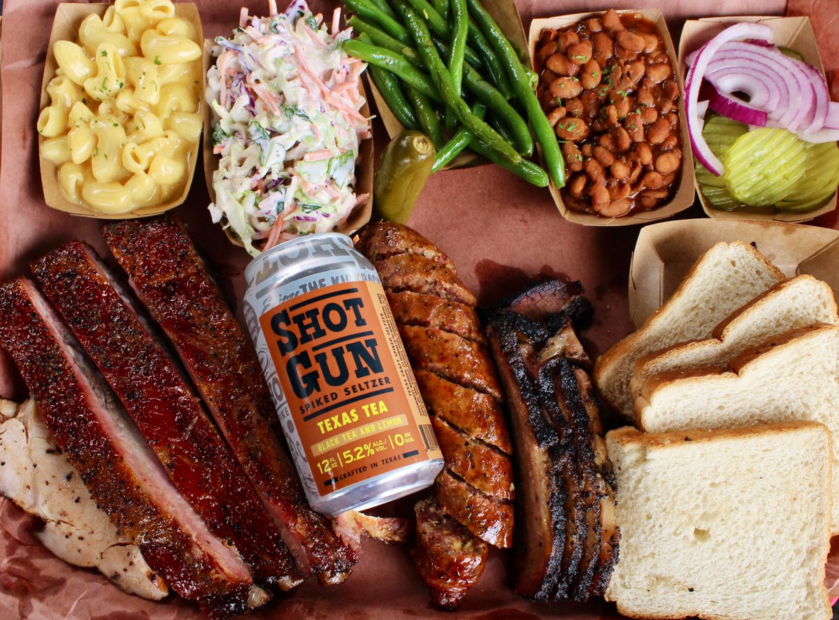 ShotGunSeltzer's tweet photo. #NationalBBQDay https://t.co/HifhXjCFzh
