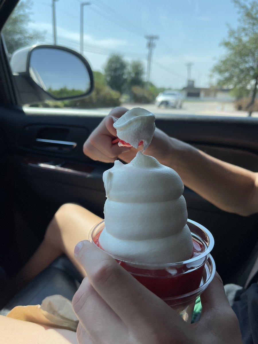 Treat Yaself Tuesday!  My mini-me loved that idea!  DQ for the WIN!  #FocusOnYou #RetailRaffle #ATTemployee #YOUmattAR #LifeatATT <a href="/CowboyBart333/">JohnBart</a> <a href="/AR_Retail_Chnnl/">Authorized Retail Channel</a>