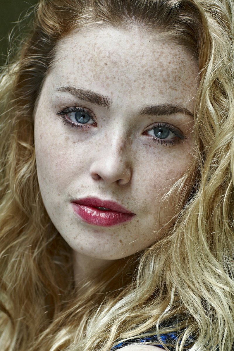 BACUK_'s tweet photo. #FreyaMavor @freyamavor__
2013 Portrait Shoot
#DebraHurfordBrown https://t.co/zYByYLZ3Qg