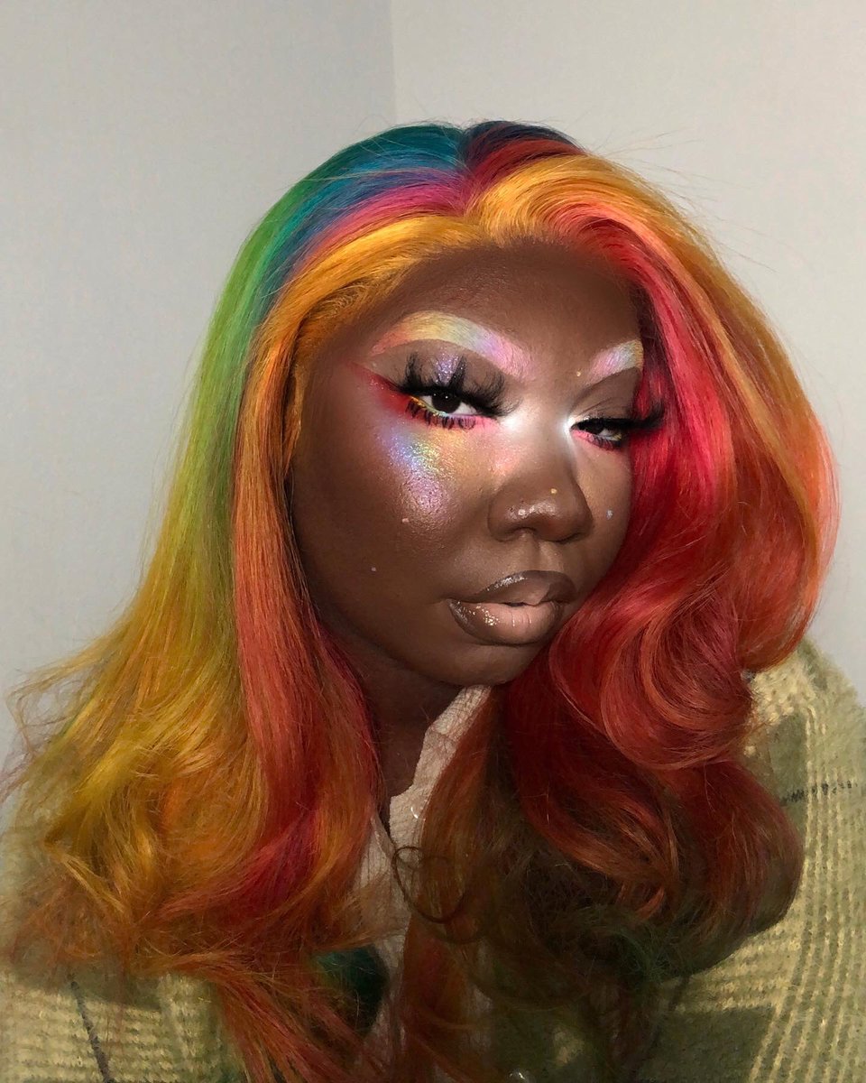 Naezrah's tweet image. ☆○o🌈🥺✨metallic rainbow bright undereye 🤍🌈○o ☆