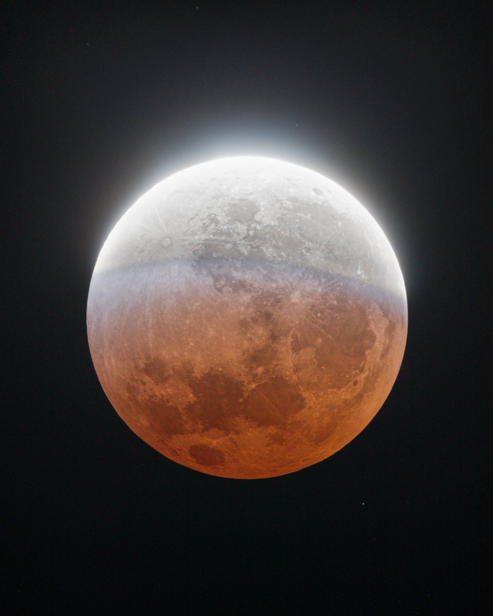 astropolo_'s tweet photo. Total Lunar Eclipse seen from Uruguay https://t.co/GbGXF3h5AI