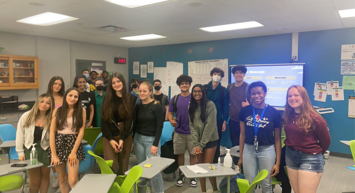 MervetIsmail's tweet photo. WBHS Chem Club Senior Farewell! Thanks for a great year! Amazing Exec board! #WBHSalumni @WBHSChemClub #onlywb #lakernation https://t.co/URkV2QtGgy