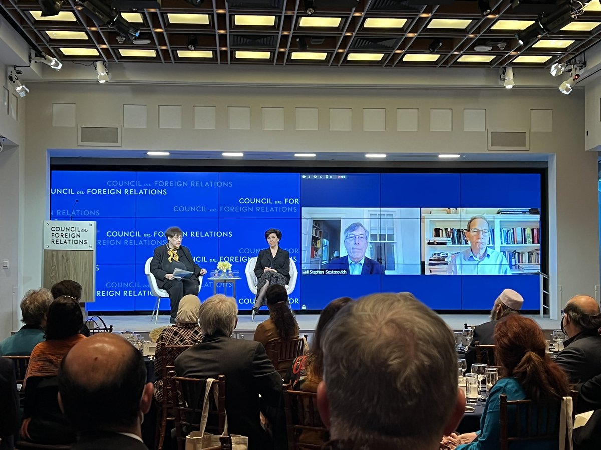 BudHeckman's tweet photo. After a 3-year in-person hiatus, the @CFR_Religion Annual Religion and Foreign Policy Workshop returns to examine Ukraine, climate, pluralism, CVE, Afghanistan, and more. 
#cfrreligionworkshop 1/2 https://t.co/qqP7bryW1O