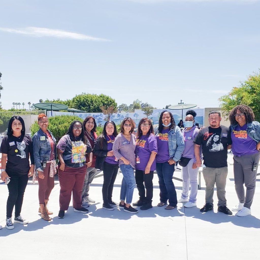 SEIULocal99's tweet photo. Classified workers at Yes Academy, Baldwin Hills, and President Avenue Elementary are building unity, organizing for respect and fighting with pride for a fair contract and equity for ALL!💪🏾 #EssentialAlways #ClassifiedSchoolEmployeesWeek #QualitySchoolsBetterLives https://t.co/m1bBr3wtWU