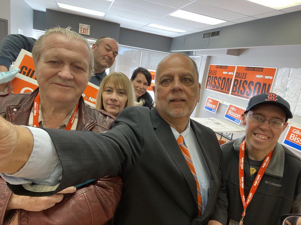 Another beautiful day in Timmins. 

Thanks to our door knockers for speaking with our neighbours about the issues that matter most.