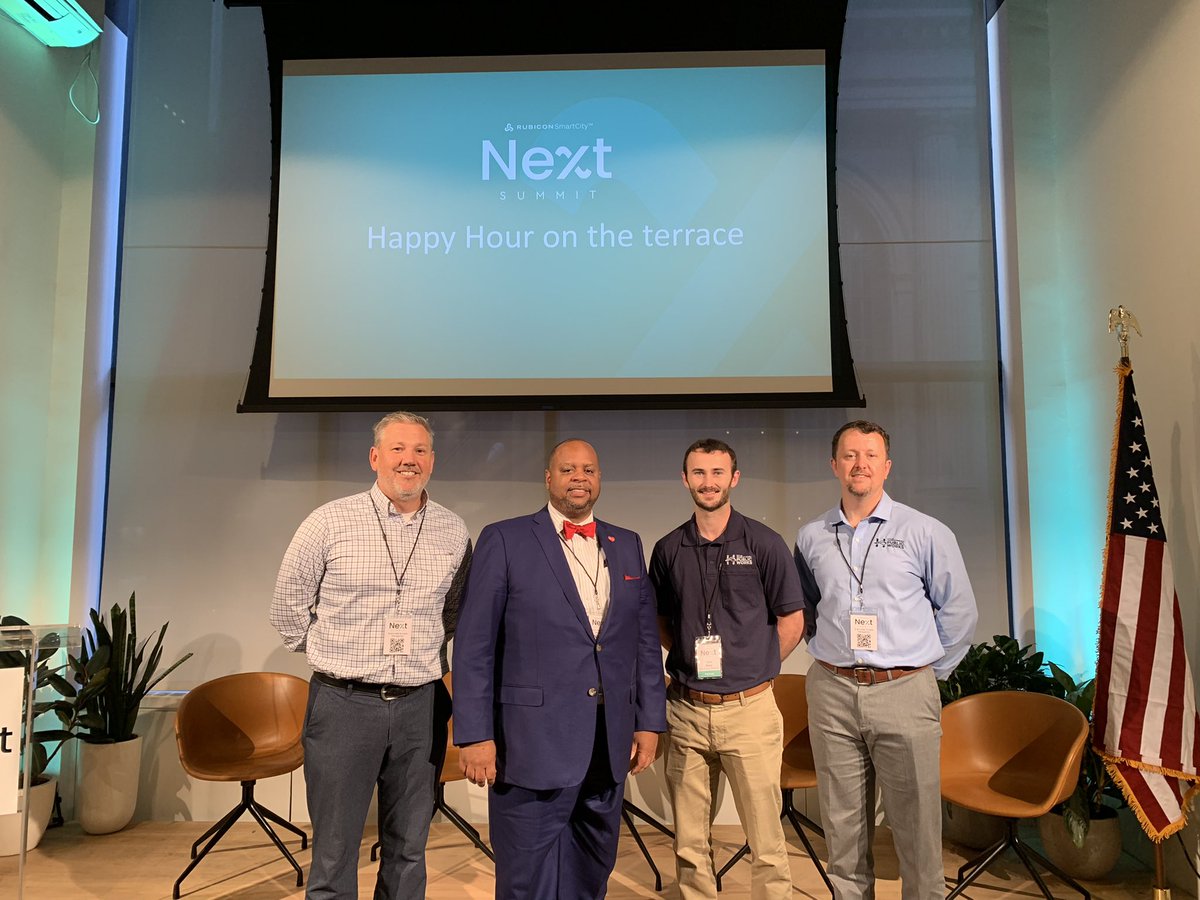 Rubicon's tweet photo. It is a truly special day when you get three @smartcityc Smart 50 award winners in the same room!
Always a pleasure to catch up with our partners from @CityofMGM, @KCMO and @HarrisonburgVA!
#RUBICONSmartCity #NextSummit2022 https://t.co/pXkS8pOZLC